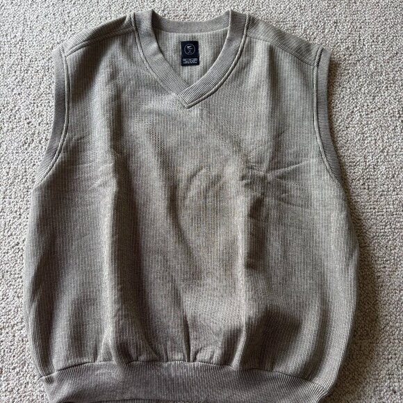 Nike Golf Ribbed Knit Sweater Vest | XL | Beige | Made in Peru - Picture 1 of 9